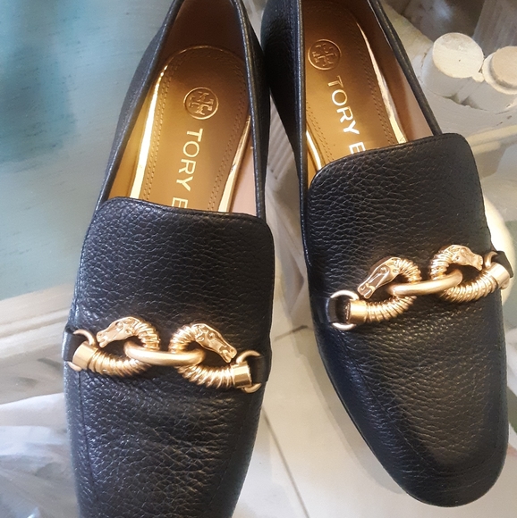 Tory Burch | Shoes | Tory Burch Jessa Loafers Horse Head Hardware Size 5m |  Poshmark